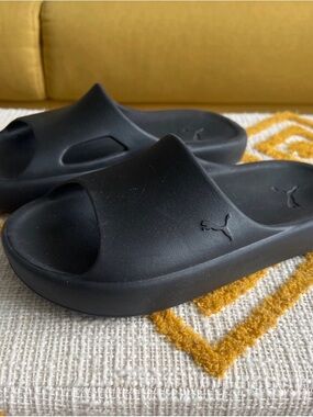 Puma Black Slide Sandals - Minimal Logo Slip-Ons